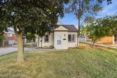 6662 N Gulley Rd, Dearborn Heights, MI 48127
