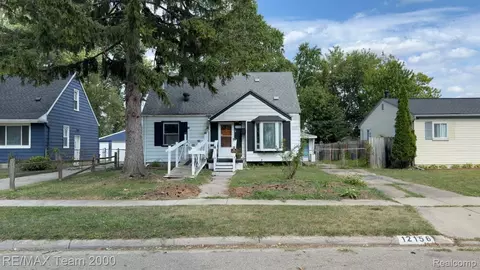 12156 Cavell St, Livonia, MI 48150