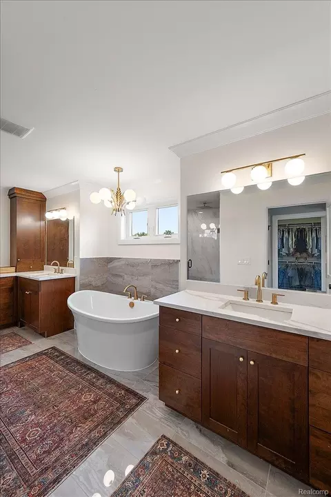 Bath - 62477 Rosina Ct, Ray, MI 48096 photo 4 of 18