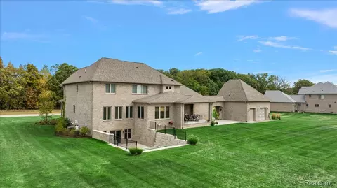 Exterior - 62477 Rosina Ct, Ray, MI 48096 photo 12 of 12