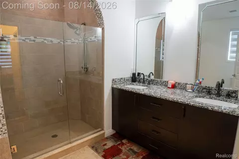 Bath - 18424 Opal Dr, Macomb, MI 48042 photo 3 of 5
