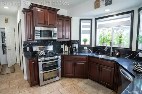 Kitchen - 18424 Opal Dr, Macomb, MI 48042 photo 1 of 2
