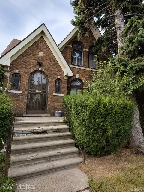 11478 Kenmoor St, Detroit, MI 48205