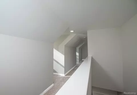 Entry Way - 19168 Berden St, Grosse Pointe, MI 48236 photo 2 of 2