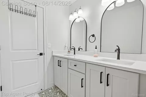 Bath - 19870 Joy Dr, Macomb, MI 48042 photo 7 of 7