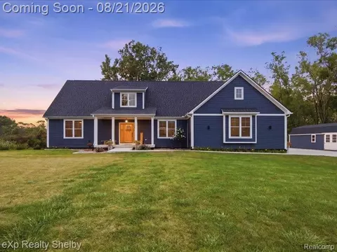 70336 Welding Rd, Richmond, MI 48062