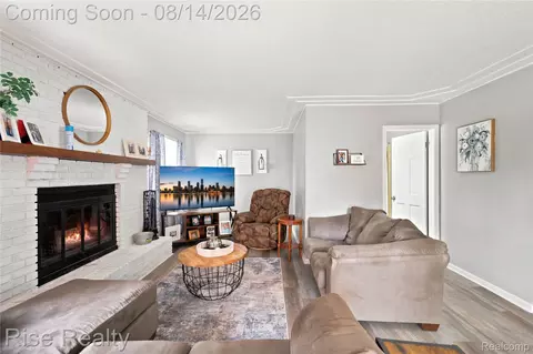 Living - 10215 W Frances Rd, Flushing, MI 48433 photo 2 of 2