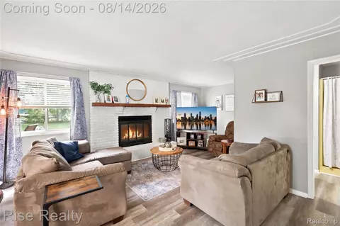 Living - 10215 W Frances Rd, Flushing, MI 48433 photo 1 of 2