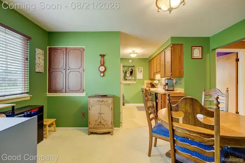 Dining - 910 School St, Clawson, MI 48017 photo 1 of 3