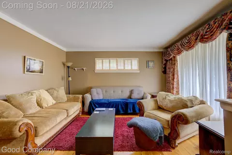 Other - 910 School St, Clawson, MI 48017 photo 2 of 19
