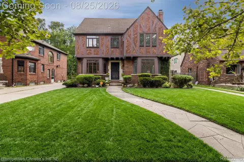 18944 Warrington Dr, Detroit, MI 48221