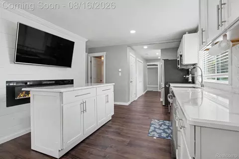 Kitchen - 4512 Treadwell St, Wayne, MI 48184 photo 1 of 1