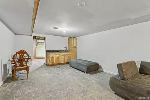 Other - 3216 Circle Dr, Flint, MI 48507 photo 8 of 10