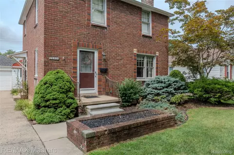 Other - 29386 Walnut St, Flat Rock, MI 48134 photo 1 of 13