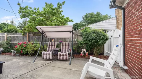 Exterior - 24748 Munson St, Taylor, MI 48180 photo 1 of 2