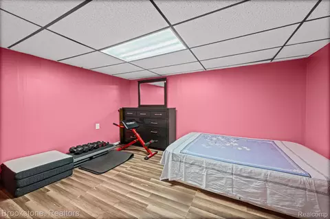 Bedroom - 1925 Nicholas Ct, Warren, MI 48092 photo 5 of 5