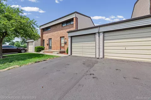 Other - 1925 Nicholas Ct, Warren, MI 48092 photo 4 of 11