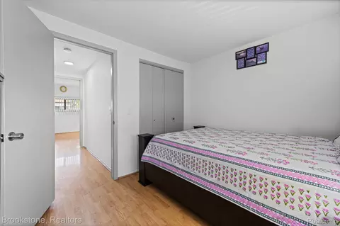 Bedroom - 1925 Nicholas Ct, Warren, MI 48092 photo 2 of 5