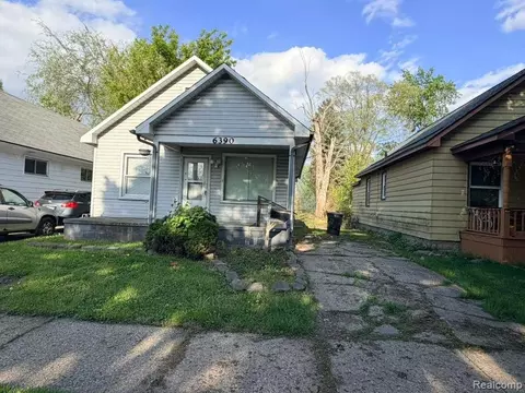6390 Vaughan St, Detroit, MI 48228