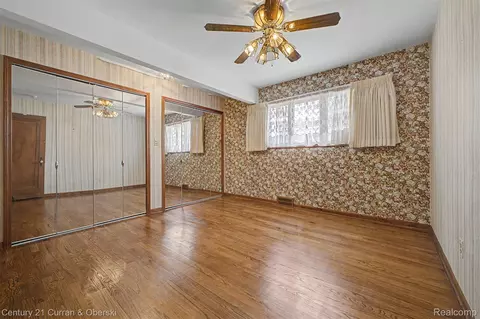 Bedroom - 19036 Outer Dr, Dearborn, MI 48128 photo 1 of 6