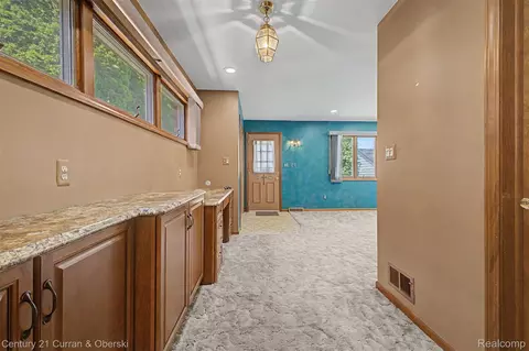 Entry Way - 19036 Outer Dr, Dearborn, MI 48128 photo 1 of 1