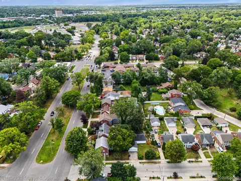 View/Area - 19036 Outer Dr, Dearborn, MI 48128 photo 6 of 6