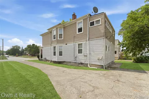 Exterior - 14761 Stephens Dr, Eastpointe, MI 48021 photo 1 of 1