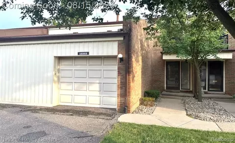 18268 University Park Dr, Livonia, MI 48152