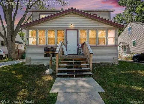 3021 Goodrich St, Ferndale, MI 48220
