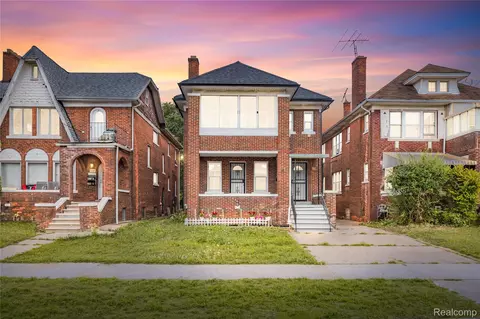 3251 Calvert St, Detroit, MI 48206