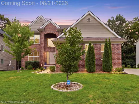 8879 Indigo Ln, Ypsilanti, MI 48197