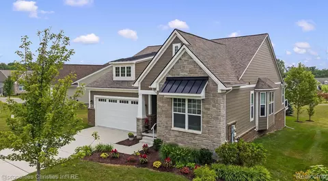 17162 Princeton Ln, Northville, MI 48168