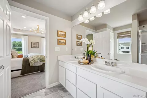 Bath - 4125 Sedgeview Cir, Howell, MI 48843 photo 1 of 2