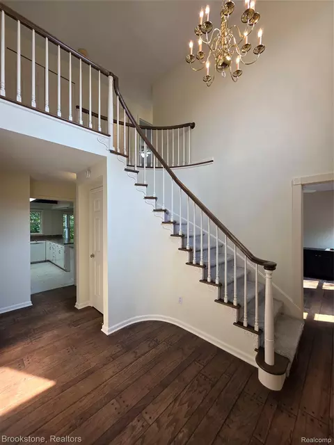Entry Way - 1210 Springborrow Dr, Flint, MI 48532 photo 1 of 2