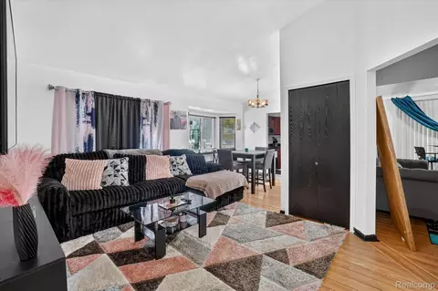 Other - 1608 Broad Ct, Flint, MI 48503 photo 5 of 18