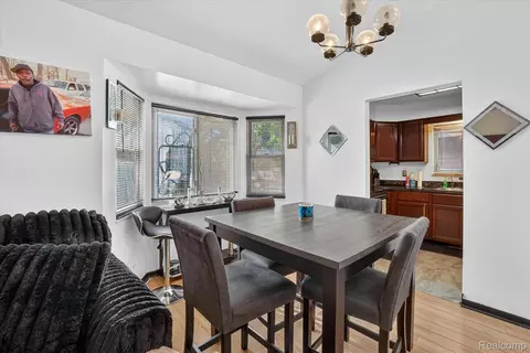 Dining - 1608 Broad Ct, Flint, MI 48503 photo 3 of 3