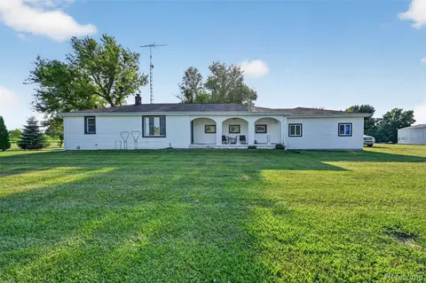 Exterior - 7369 N Webster Rd, Mount Morris, MI 48458 photo 13 of 13