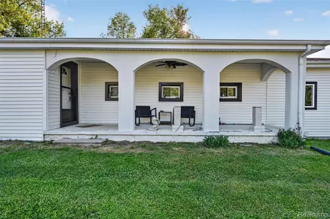 Exterior - 7369 N Webster Rd, Mount Morris, MI 48458 photo 2 of 13