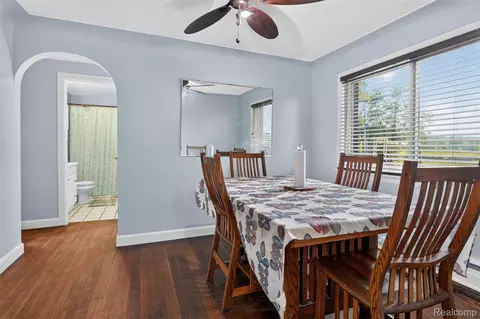 Dining - 7369 N Webster Rd, Mount Morris, MI 48458 photo 5 of 5