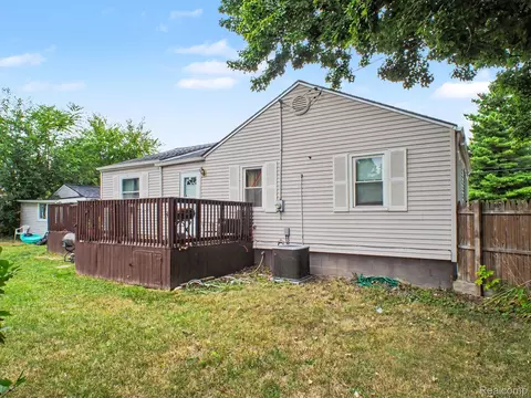 Exterior - 1444 E Williamson Ave, Burton, MI 48529 photo 1 of 5