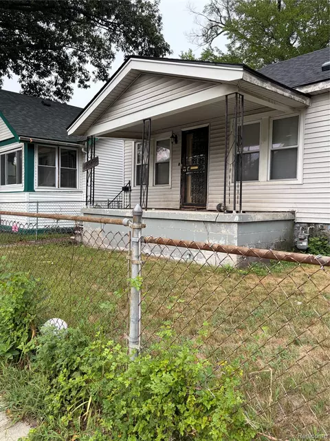 15845 Alden St, Detroit, MI 48238