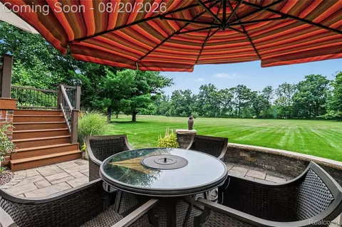 Exterior - 4678 Edinburgh Dr, Genoa, MI 48843 photo 3 of 11