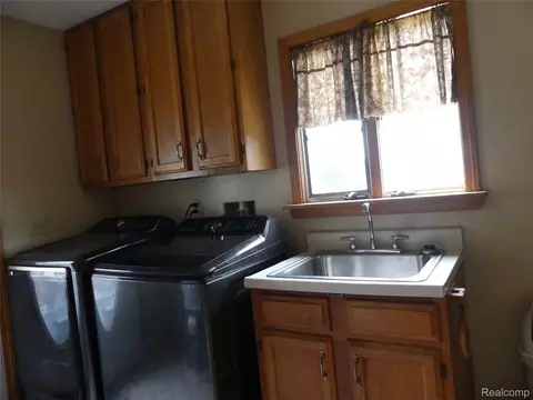 Other - 8335 Pardee Rd, Taylor, MI 48180 photo 7 of 8