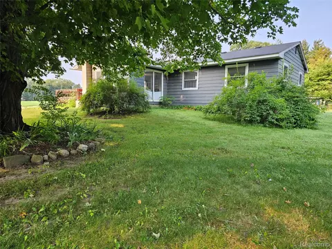 4255 Millis Rd, Deerfield, MI 48461