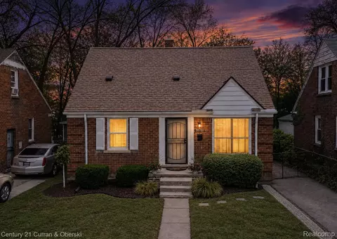 20150 Greenlawn St, Detroit, MI 48221