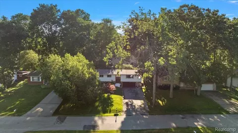 View/Area - 6023 Paramus, Independence, MI 48346 photo 1 of 8