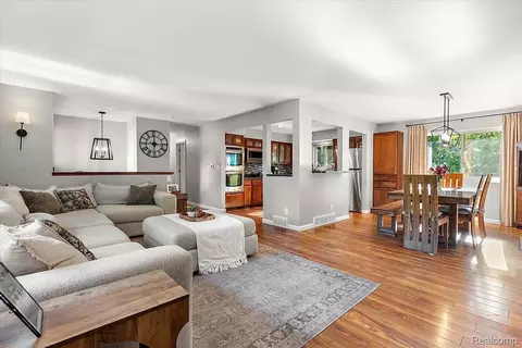 Other - 6023 Paramus, Independence, MI 48346 photo 2 of 16