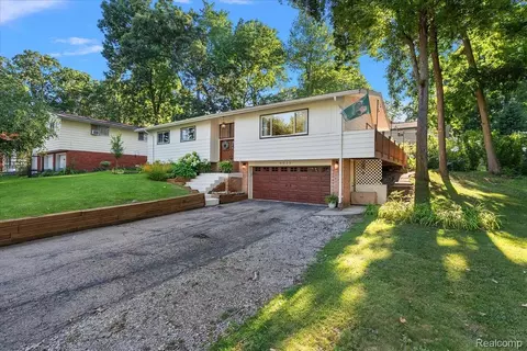 Other - 6023 Paramus, Independence, MI 48346 photo 1 of 16
