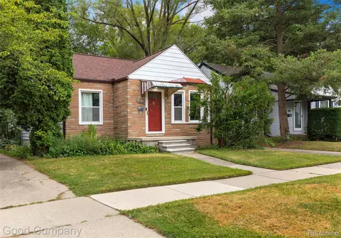 Exterior - 330 E Webster St, Ferndale, MI 48220 photo 4 of 4