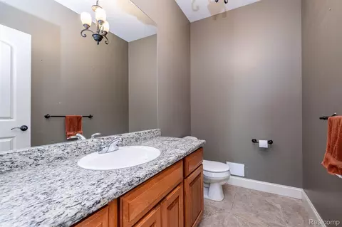 Bath - 48850 Austrian Pine Dr, Macomb, MI 48044 photo 1 of 6